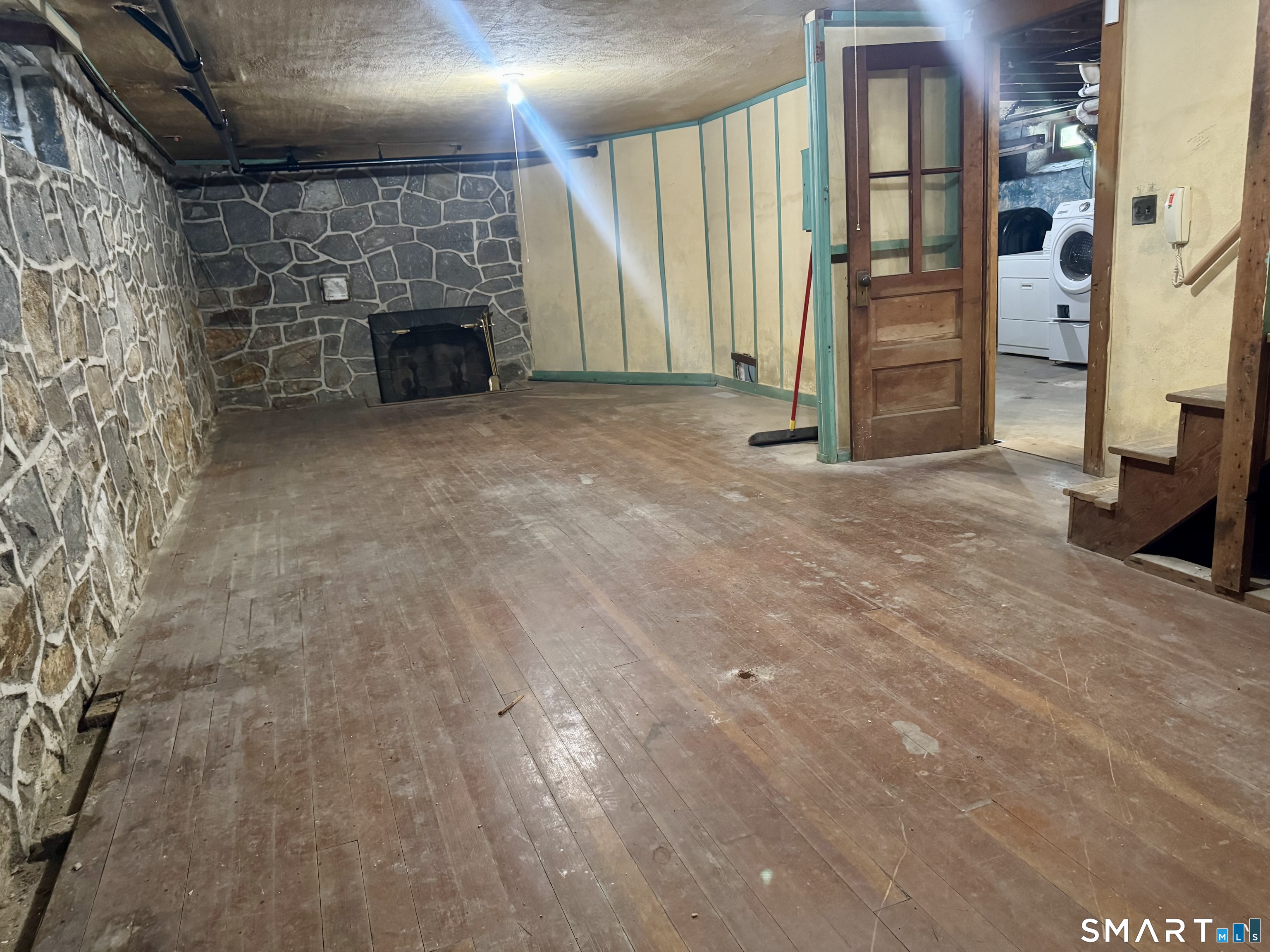 44 Ulrich Road Stratford, CT 06614 - Photo 18 of 21
