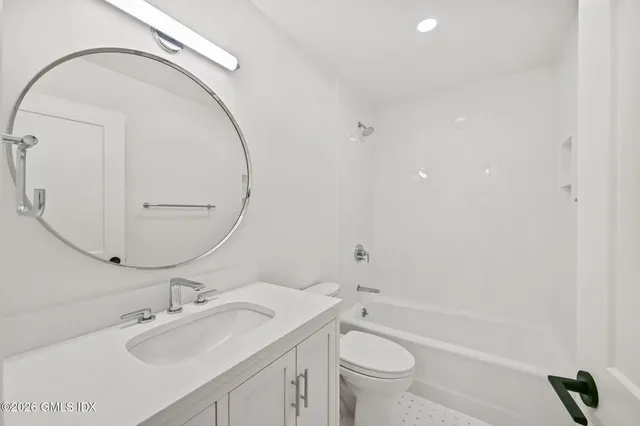 $1,825,000 | 115 River Road, Unit 7, Cos Cob, CT 06807