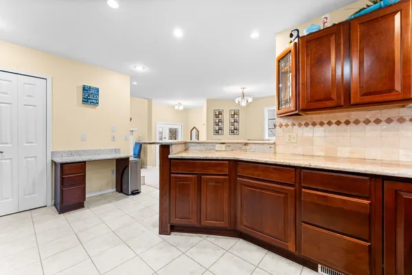 $625,000 | 6511 Forest Beach Drive, Brighton, MI 48116