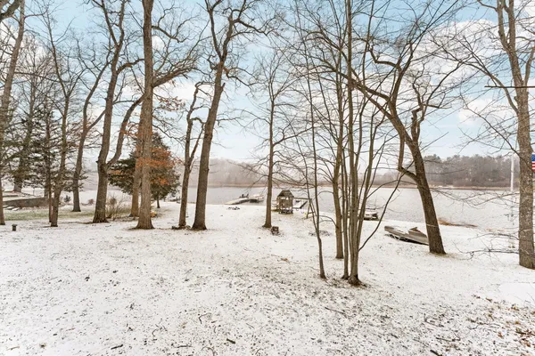 $625,000 | 6511 Forest Beach Drive, Brighton, MI 48116