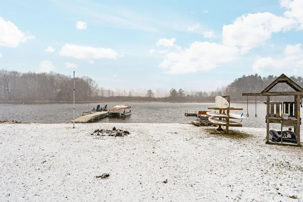 $625,000 | 6511 Forest Beach Drive, Brighton, MI 48116