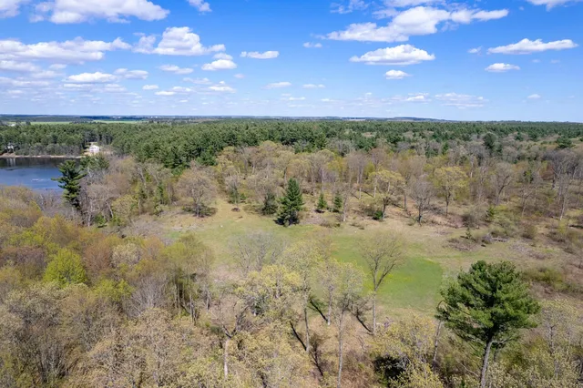 $400,000 | 40.00-ac County Rd FF, Hancock, WI 54943