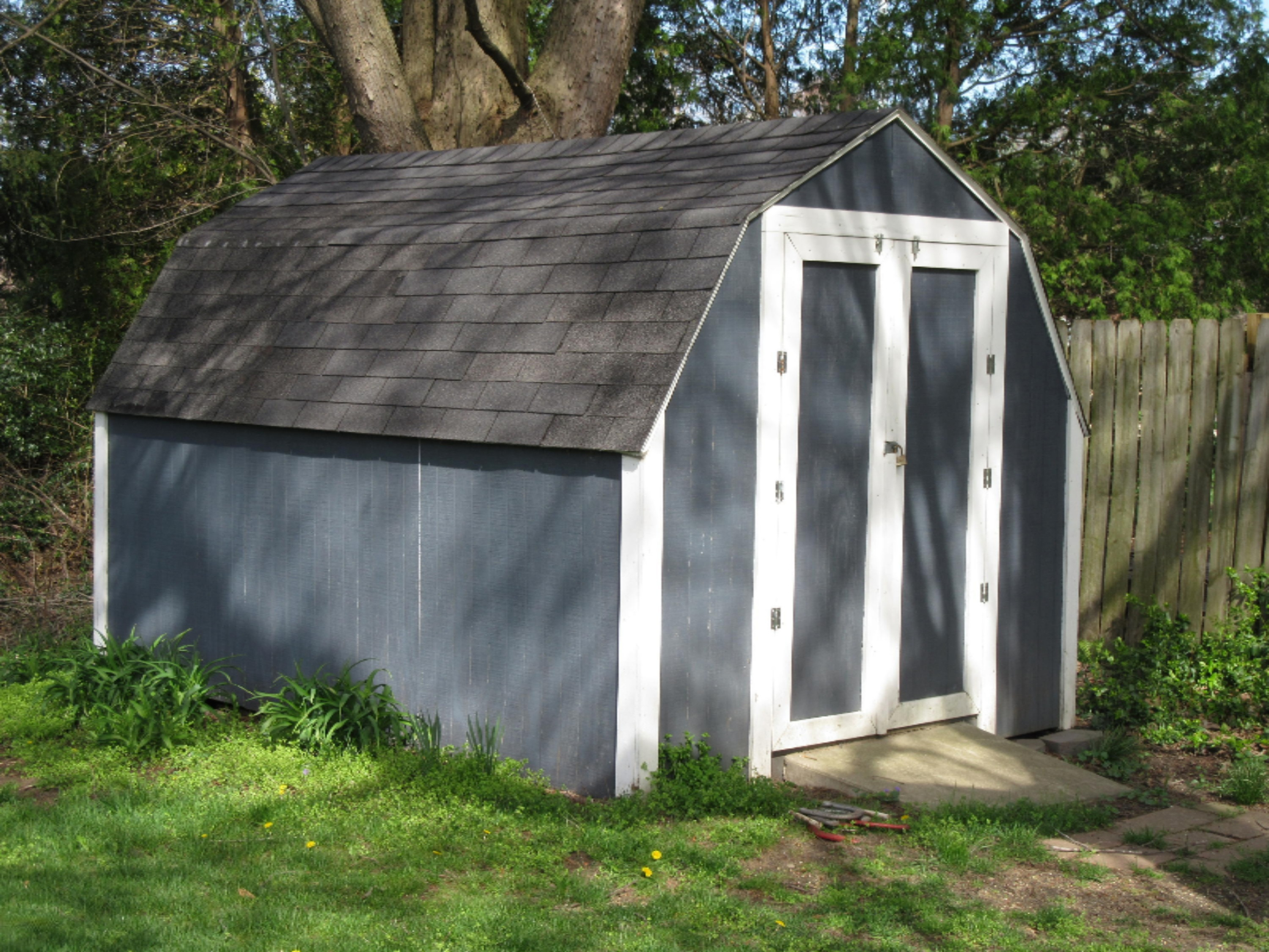 9190 California Road Bridgman, MI 49106 - Photo 28 of 32 9190 California Shed