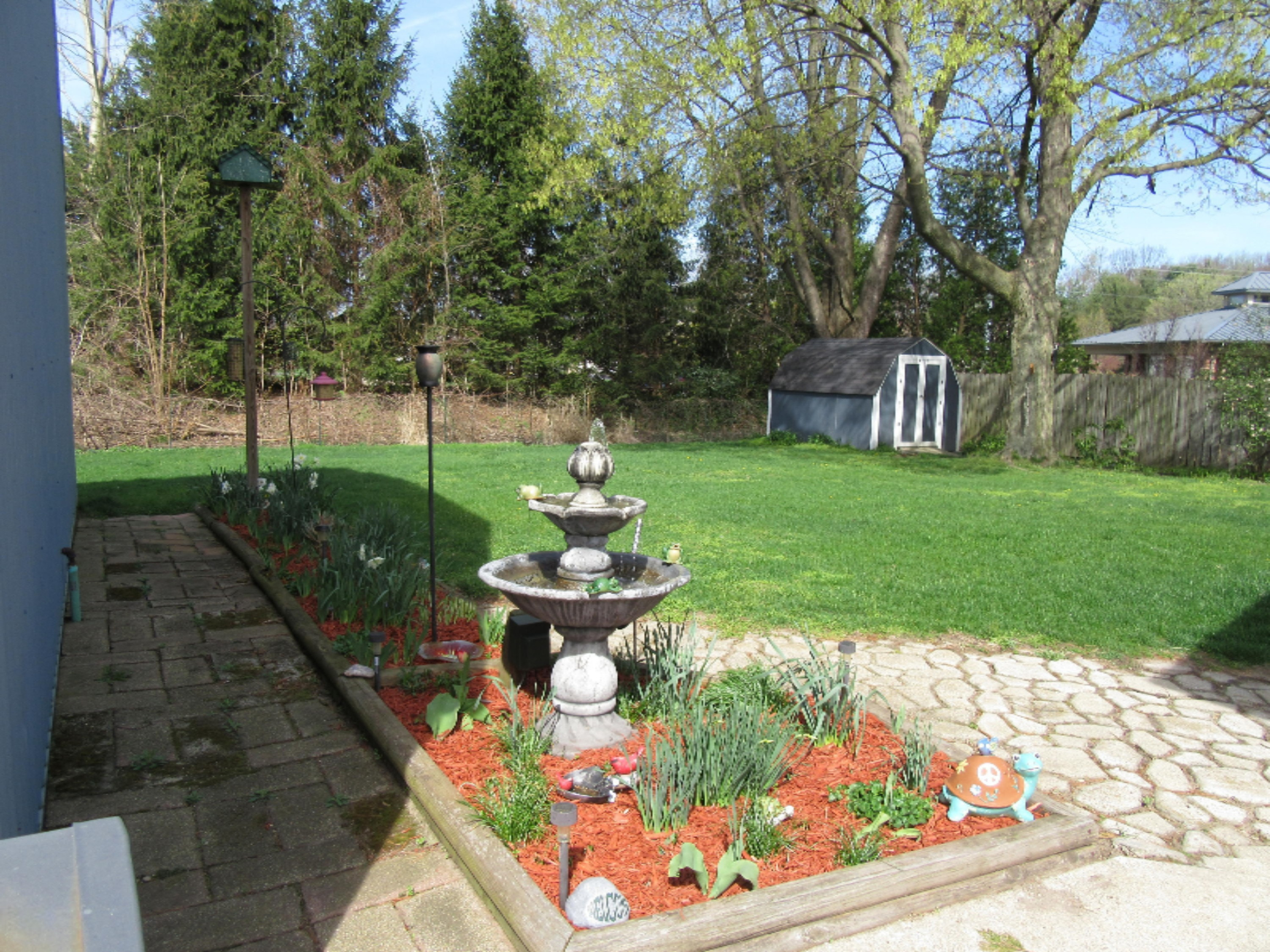 9190 California Road Bridgman, MI 49106 - Photo 30 of 32 9190 California Back Yard