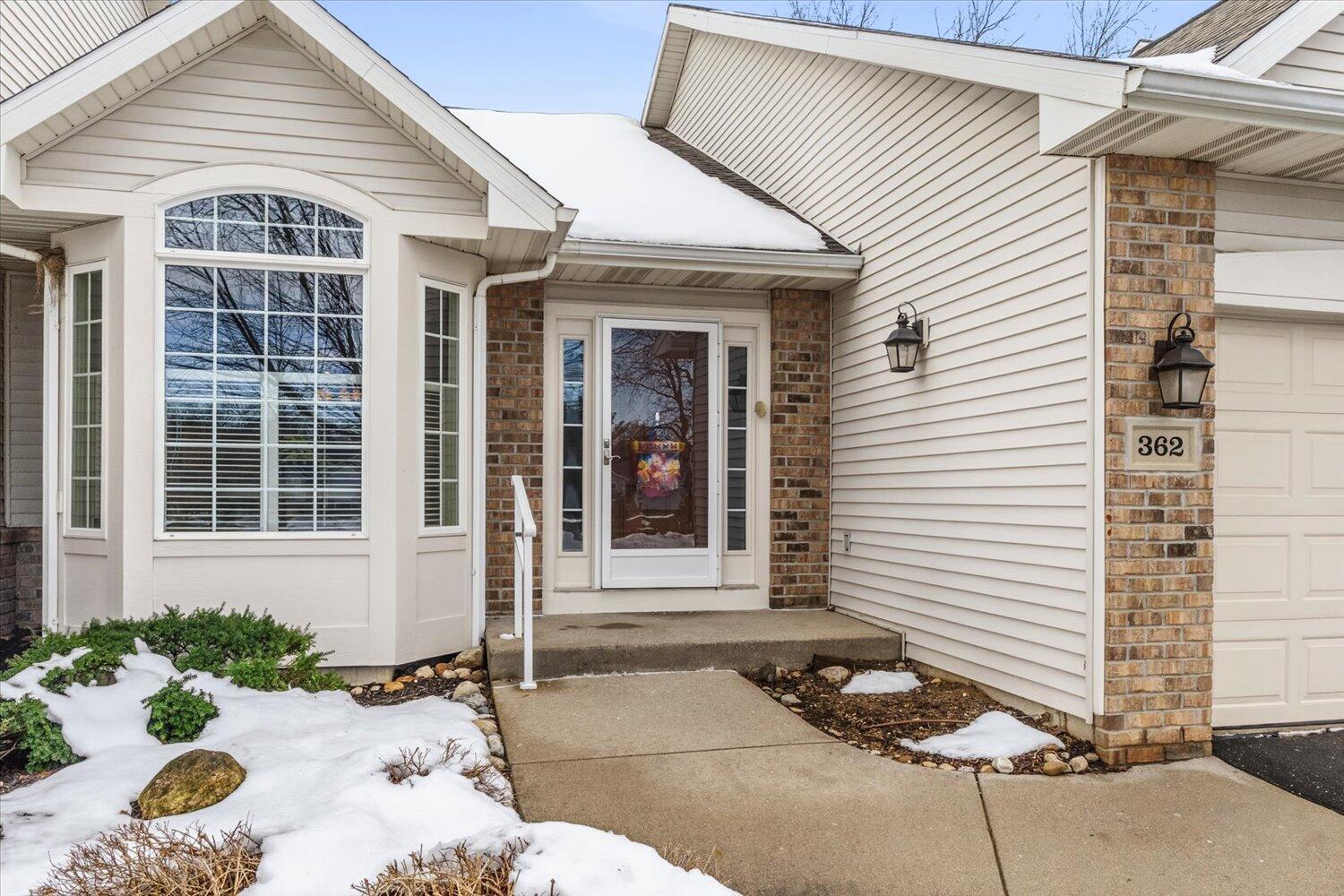 362 Round Hill Road Kalamazoo, MI 49009 - Photo 2 of 43 03-WM362roundhillrd-31