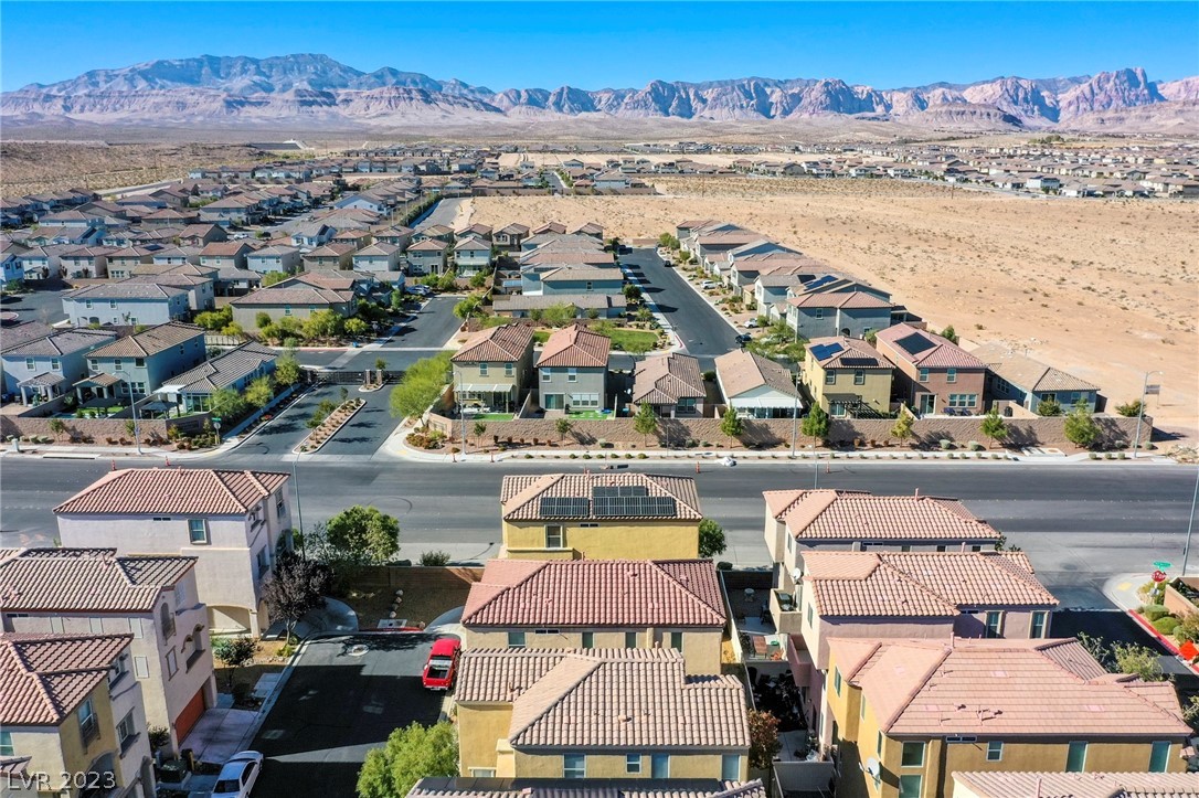 9382 Roping Cowboy Avenue Las Vegas, NV 89178 - Photo 1 of 32 Gallery Image 1