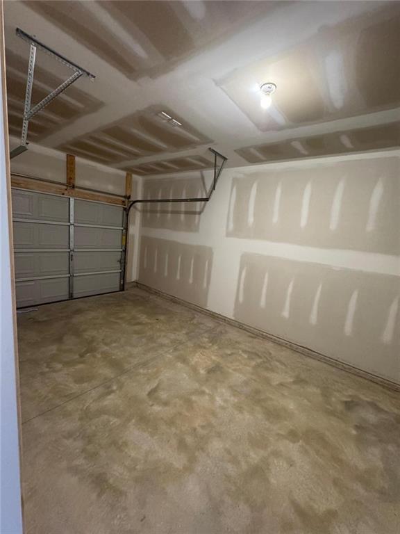 87 Ingleton Drive, Unit 87 Winder, GA 30680 - Photo 11 of 12 a view of an empty room