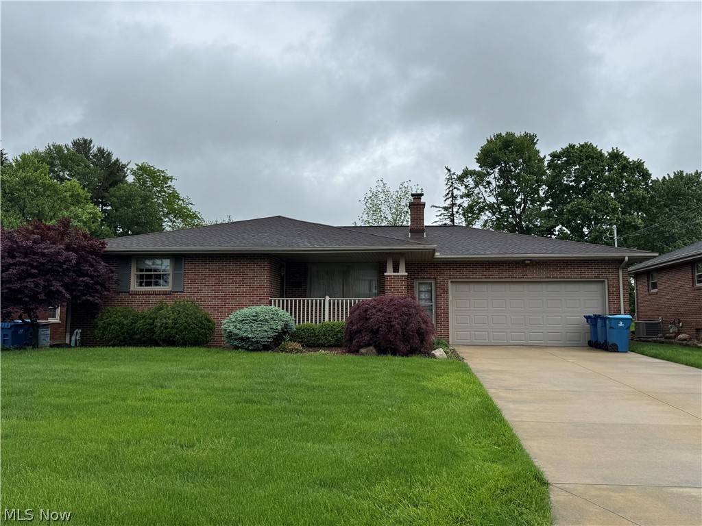 592 Omar Street Struthers, OH 44471 - Photo 2 of 11