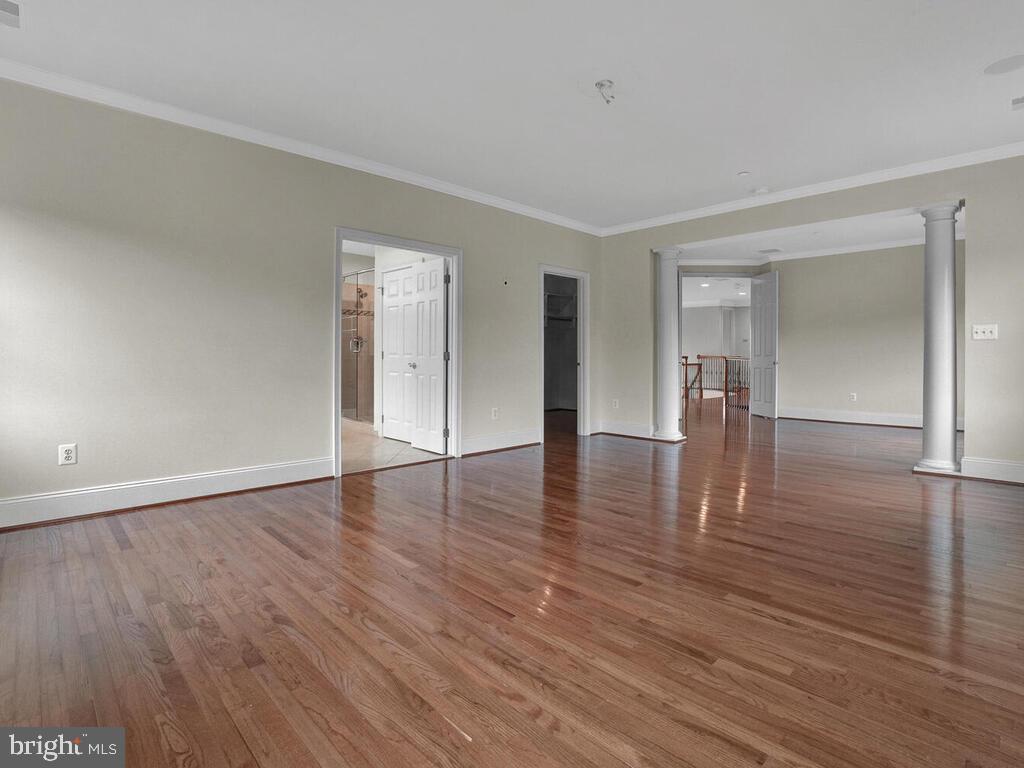 10605 Rivers Bend Court Potomac, MD 20854 - Photo 11 of 95