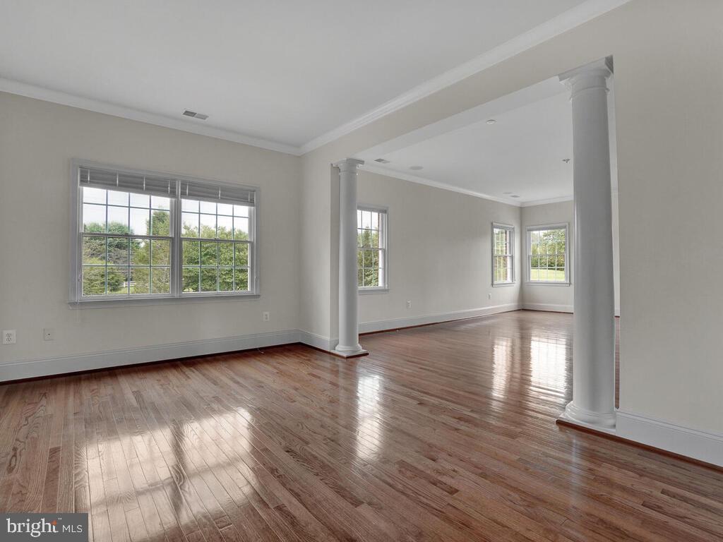 10605 Rivers Bend Court Potomac, MD 20854 - Photo 14 of 95