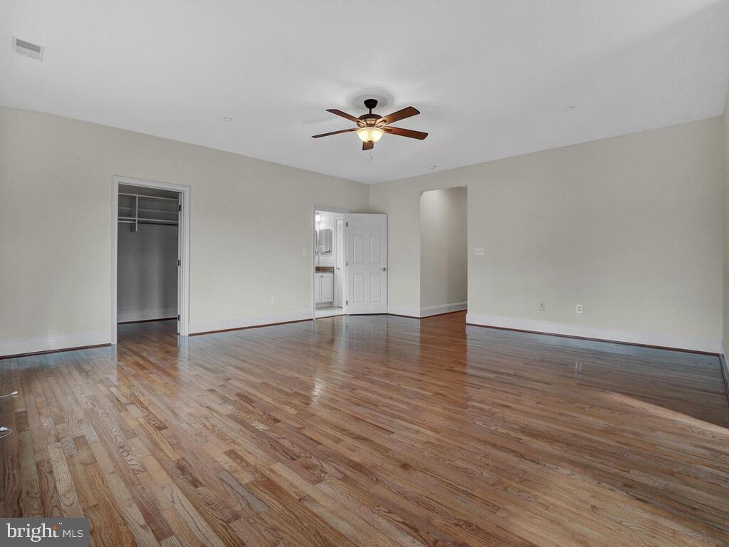10605 Rivers Bend Court Potomac, MD 20854 - Photo 22 of 95