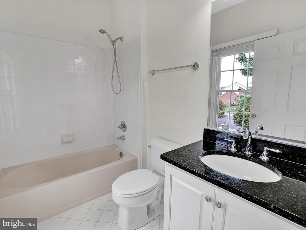 10605 Rivers Bend Court Potomac, MD 20854 - Photo 24 of 95