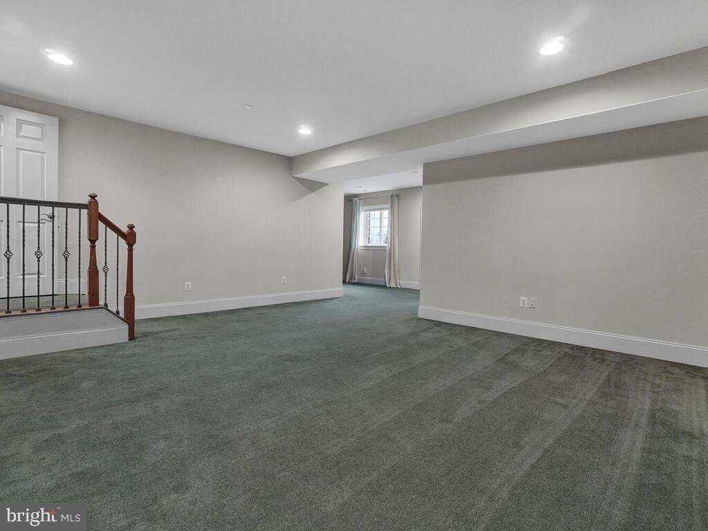 10605 Rivers Bend Court Potomac, MD 20854 - Photo 34 of 95