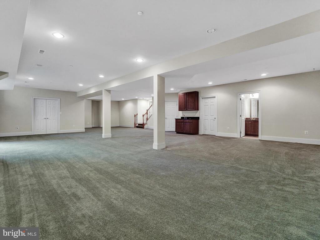 10605 Rivers Bend Court Potomac, MD 20854 - Photo 37 of 95