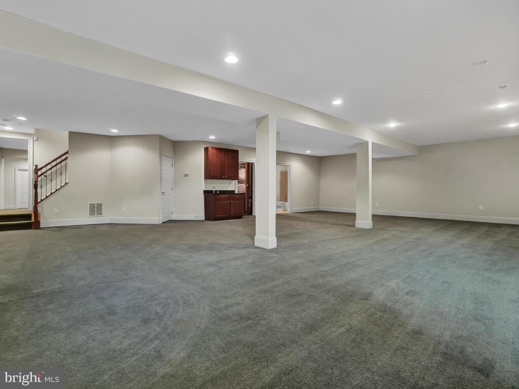 10605 Rivers Bend Court Potomac, MD 20854 - Photo 39 of 95