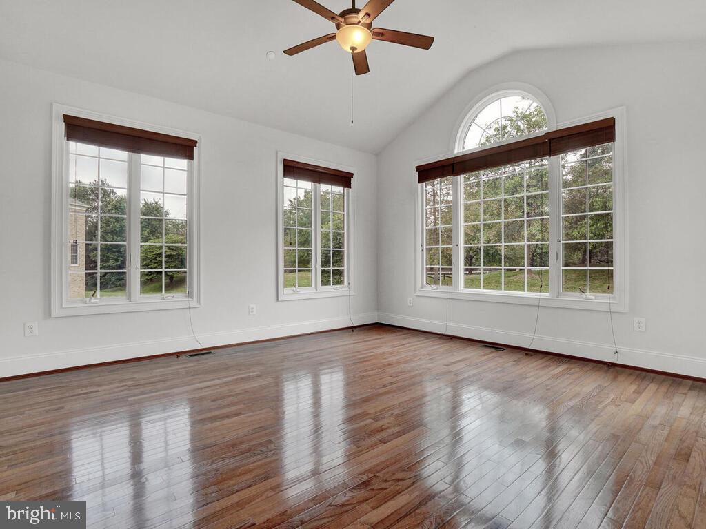 10605 Rivers Bend Court Potomac, MD 20854 - Photo 62 of 95