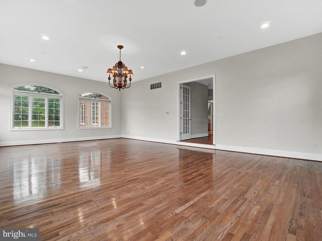 10605 Rivers Bend Court Potomac, MD 20854 - Photo 68 of 95