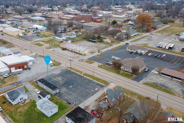 $165,000 | 401 South Logan Street, West Frankfort, IL 62896