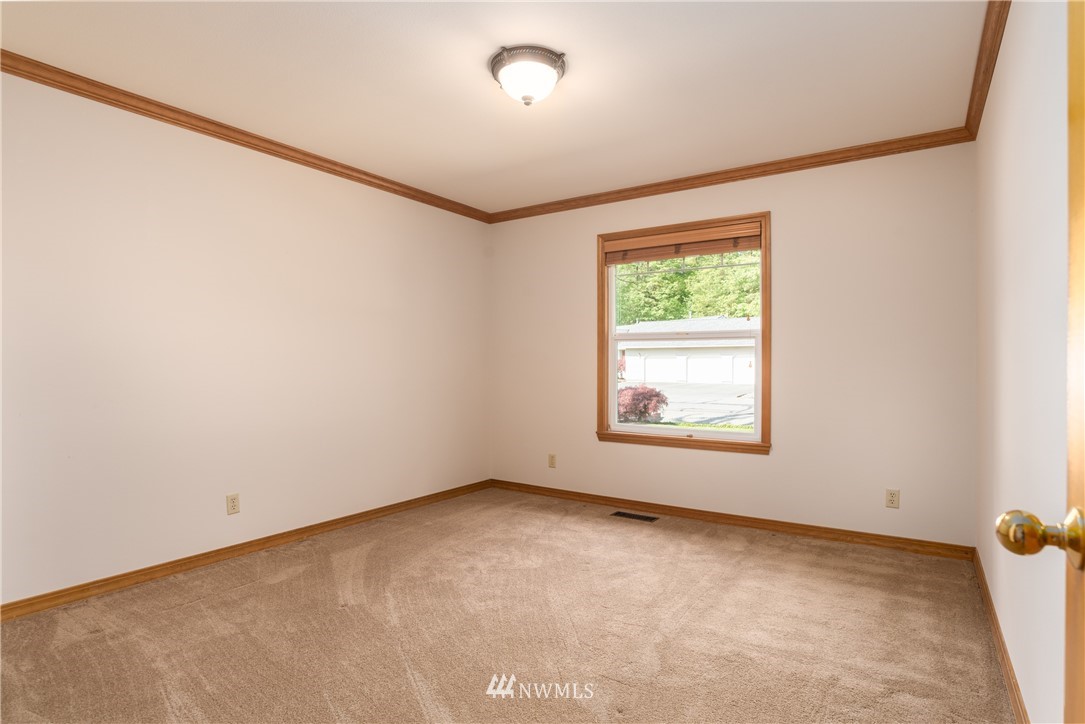 10397 Ridge Place Sedro-Woolley, WA 98284 - Photo 20 of 29 Gallery Image 20