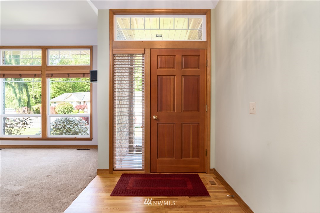 10397 Ridge Place Sedro-Woolley, WA 98284 - Photo 5 of 29 Gallery Image 5