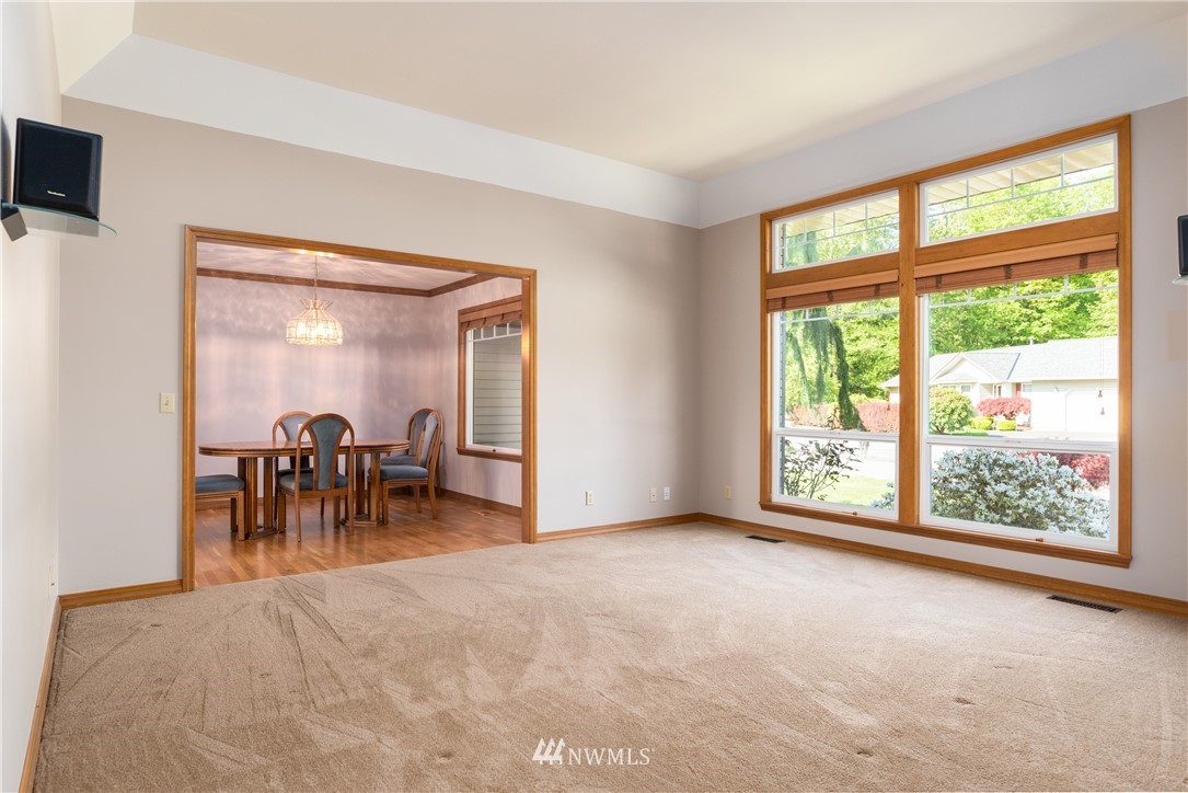 10397 Ridge Place Sedro-Woolley, WA 98284 - Photo 6 of 29 Gallery Image 6