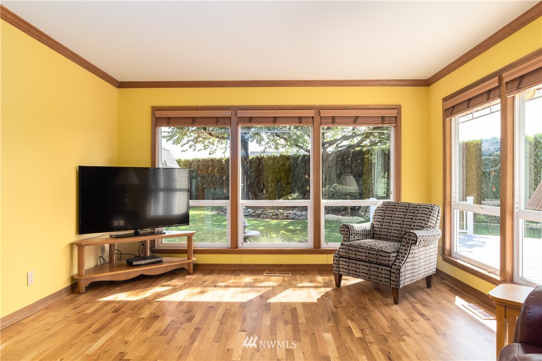 10397 Ridge Place Sedro-Woolley, WA 98284 - Photo 7 of 29 Gallery Image 7