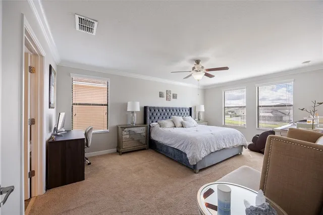 $525,000 | 19421 Paddock View Drive, Tampa, FL 33647