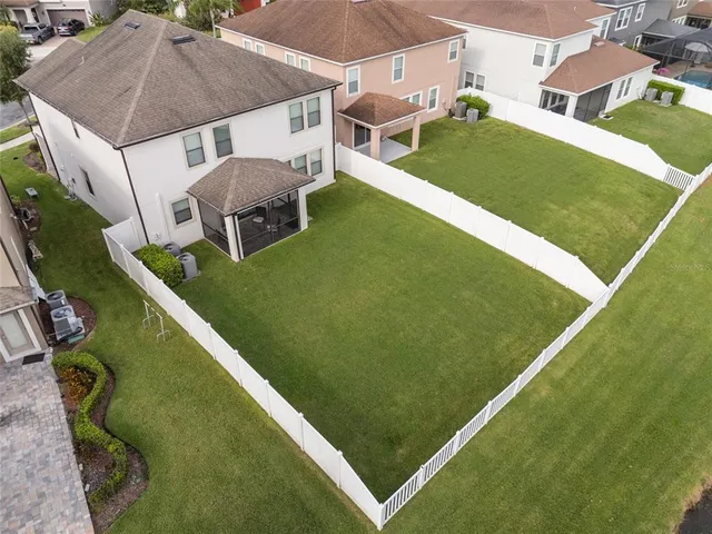 $525,000 | 19421 Paddock View Drive, Tampa, FL 33647