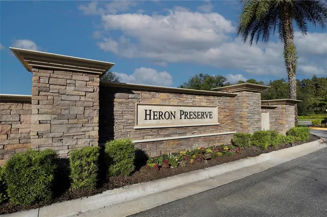 $525,000 | 19421 Paddock View Drive, Tampa, FL 33647
