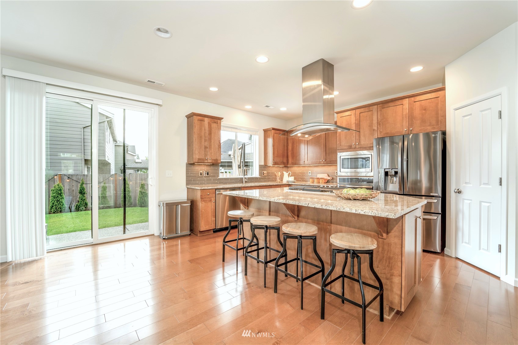 13738 173rd Place Southeast Renton, WA 98059 - Photo 6 of 25 Gallery Image 6