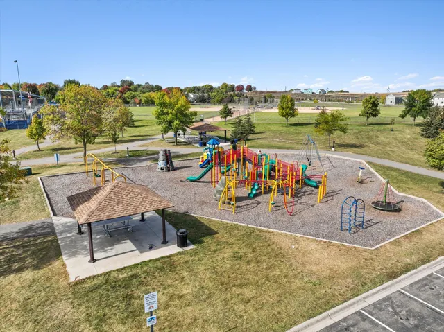 $599,990 | 726 Winterberry Lane, Waconia, MN 55387