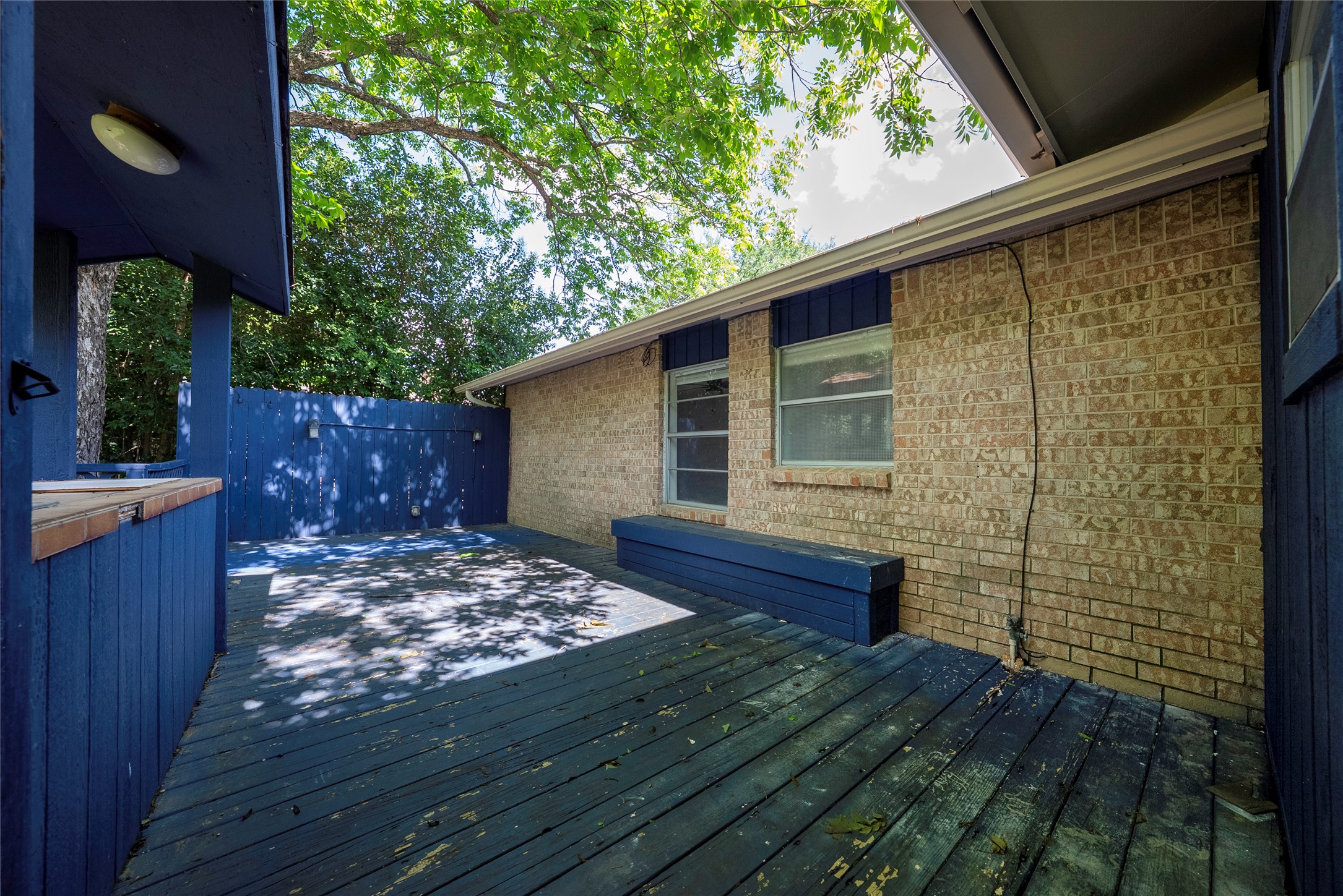 807 Country Club Road Georgetown, TX 78628 - Photo 23 of 28