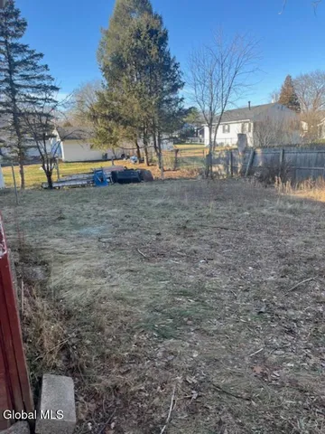 $2,500 | 17 Tennessee Avenue, Colonie, NY 12205