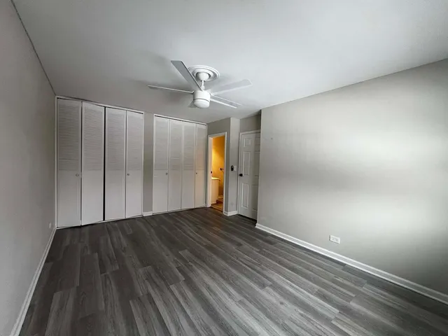 $2,950 | 7333 Winthrop Way, Unit 10, Downers Grove, IL 60516