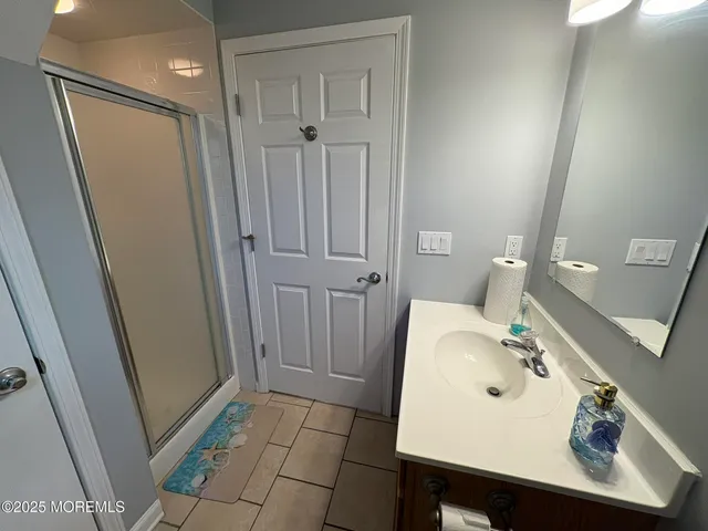 $3,950 | 30 East Bay Way, Lavallette, NJ 08735