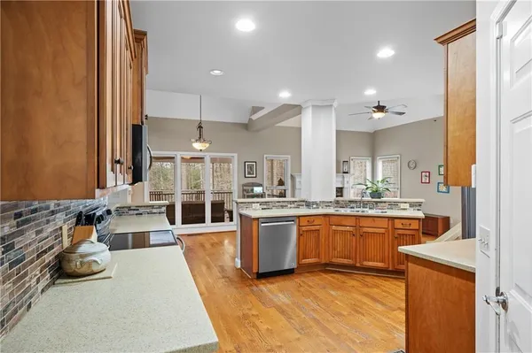 $550,000 | 15 Waterstone Drive Southeast, Cartersville, GA 30121