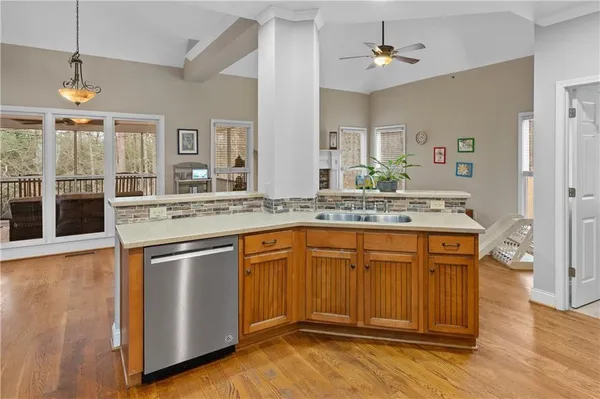 $550,000 | 15 Waterstone Drive Southeast, Cartersville, GA 30121