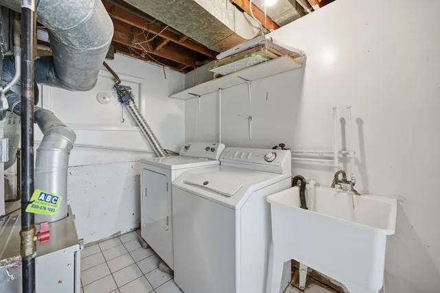 $479,999 | 9013 Oriole Avenue, Morton Grove, IL 60053