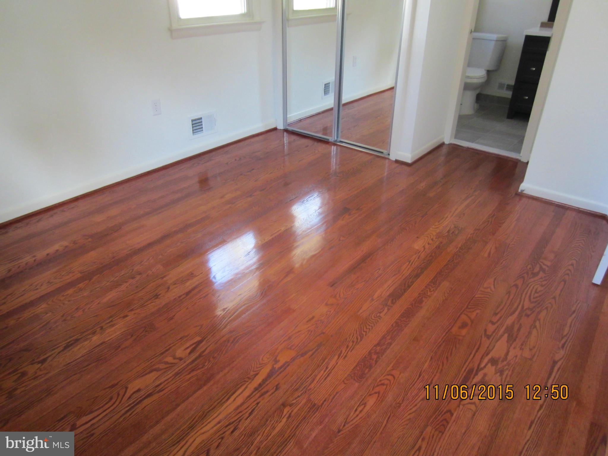 3818 Swann Road Suitland, MD 20746 - Photo 16 of 29 Bedroom (Master)