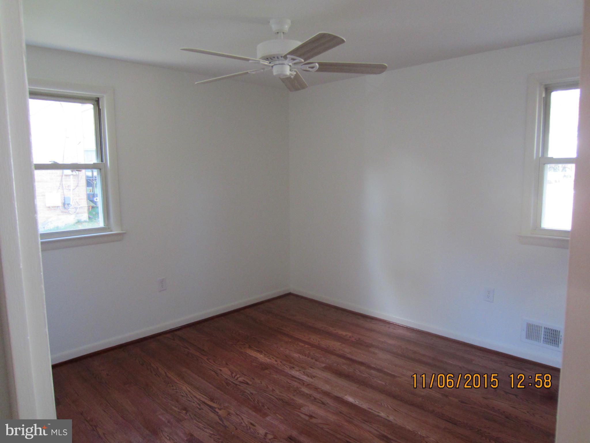 3818 Swann Road Suitland, MD 20746 - Photo 28 of 29 Bedroom (Master)