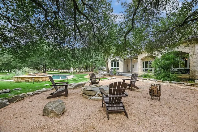 $1,130,000 | 425 Patricia Road, Georgetown, TX 78628