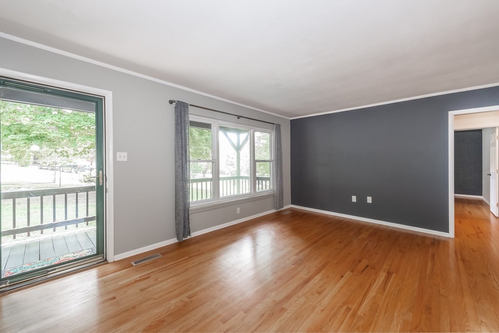4305 Climbing Road Knoxville, TN 37912 - Photo 11 of 30 Gallery Image 11
