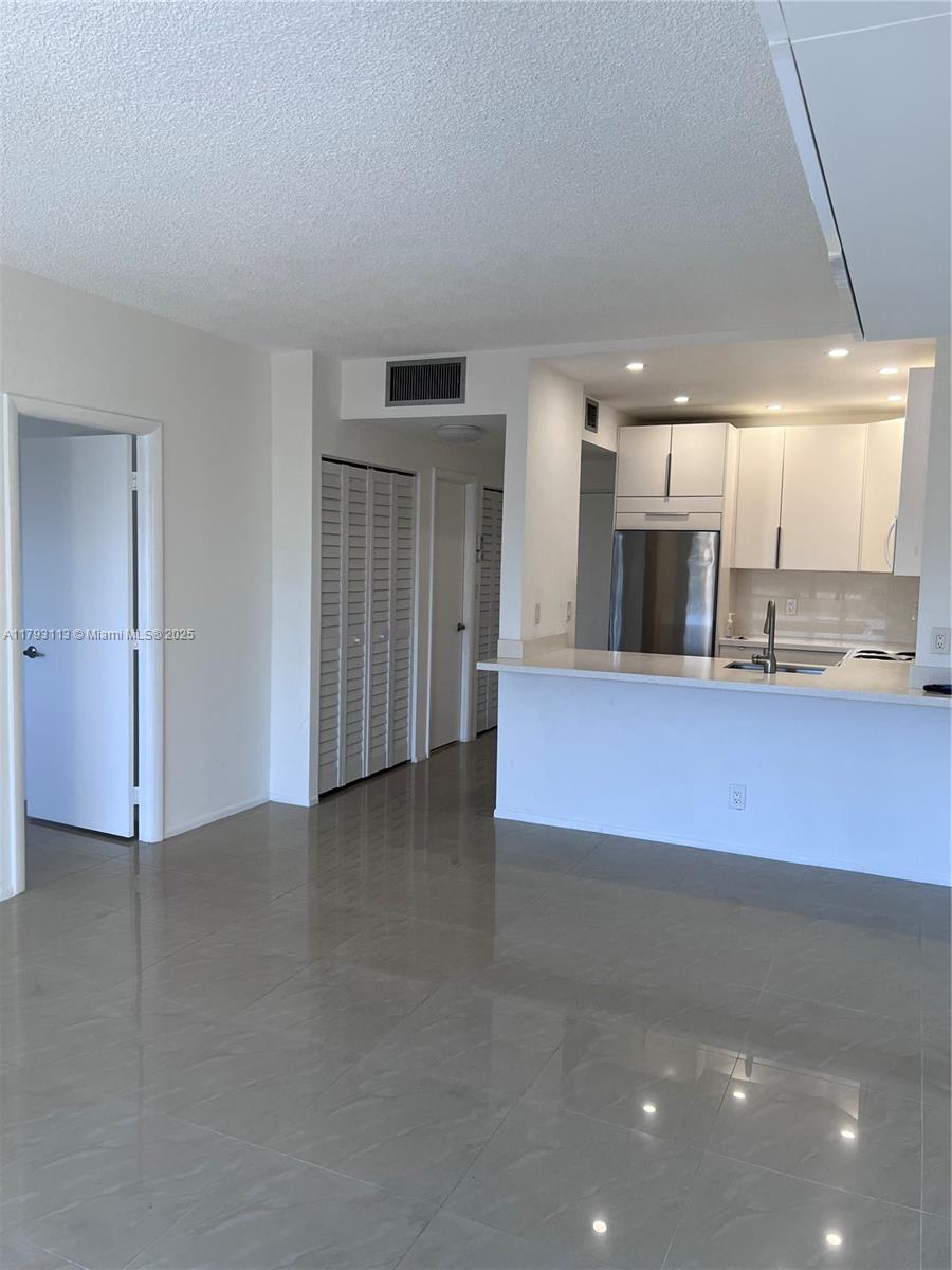 400 North Riverside Drive, Unit 512 Pompano Beach, FL 33062 - Photo 12 of 68 Gallery Image 12