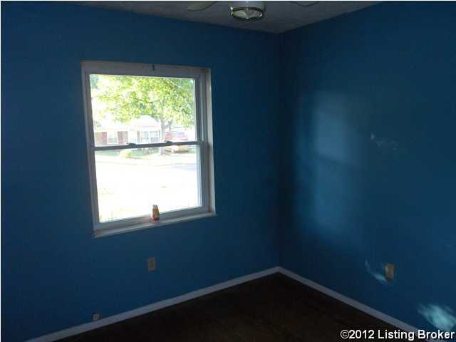 460 Blossom Road Louisville, KY 40229 - Photo 5 of 9 Additional Photo