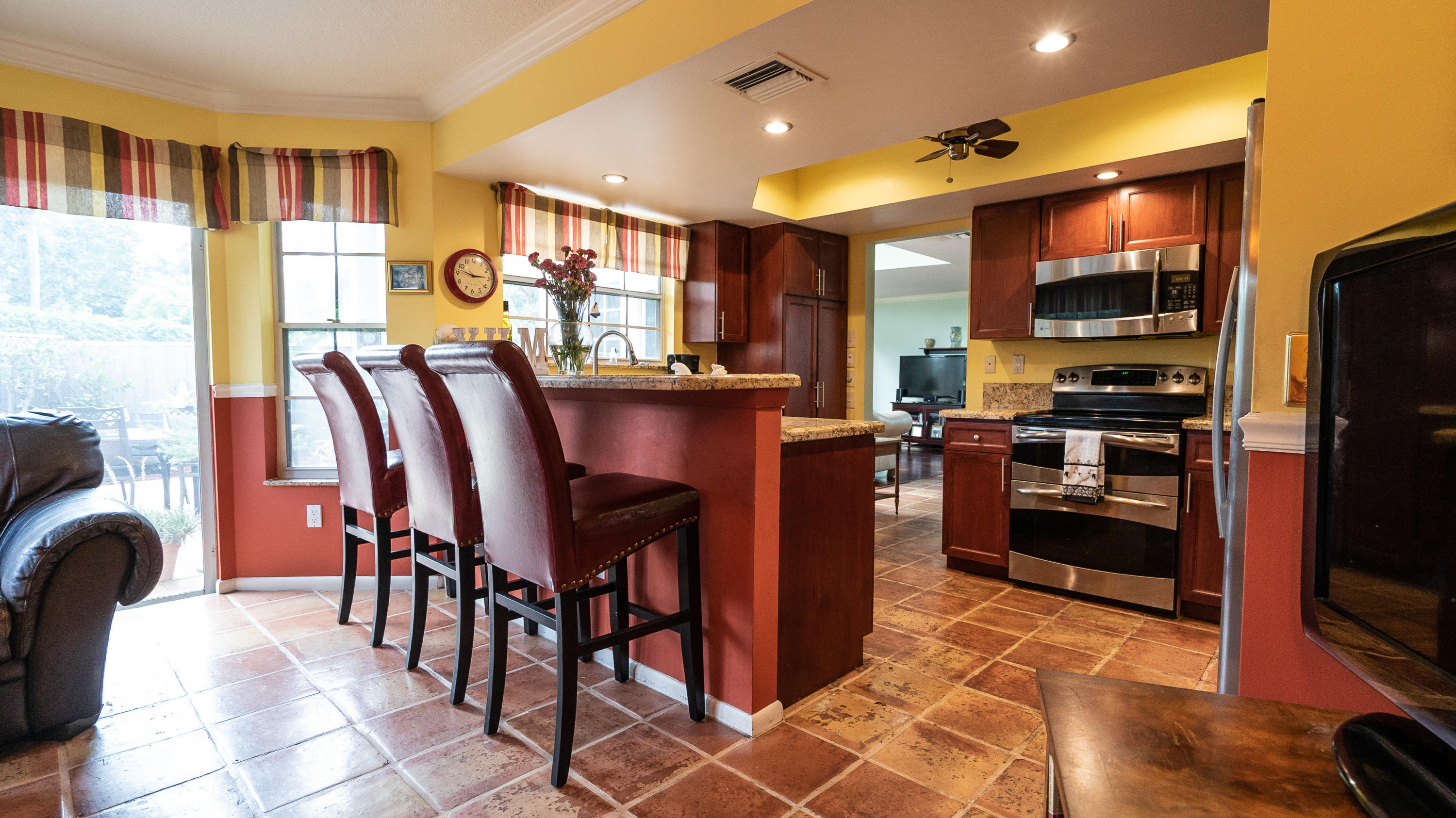5096 Coronado Ridge Boca Raton, FL 33431 - Photo 6 of 24 Kitchen/Den