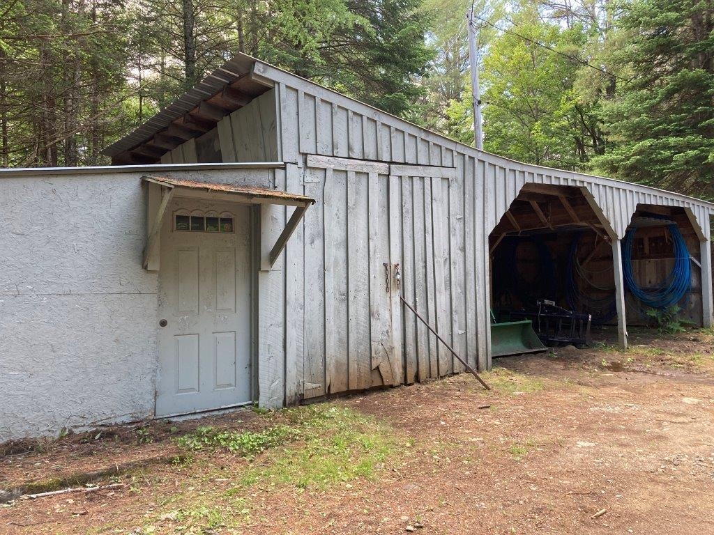388 Millbrook Road Grafton, NH 03240 - Photo 31 of 40