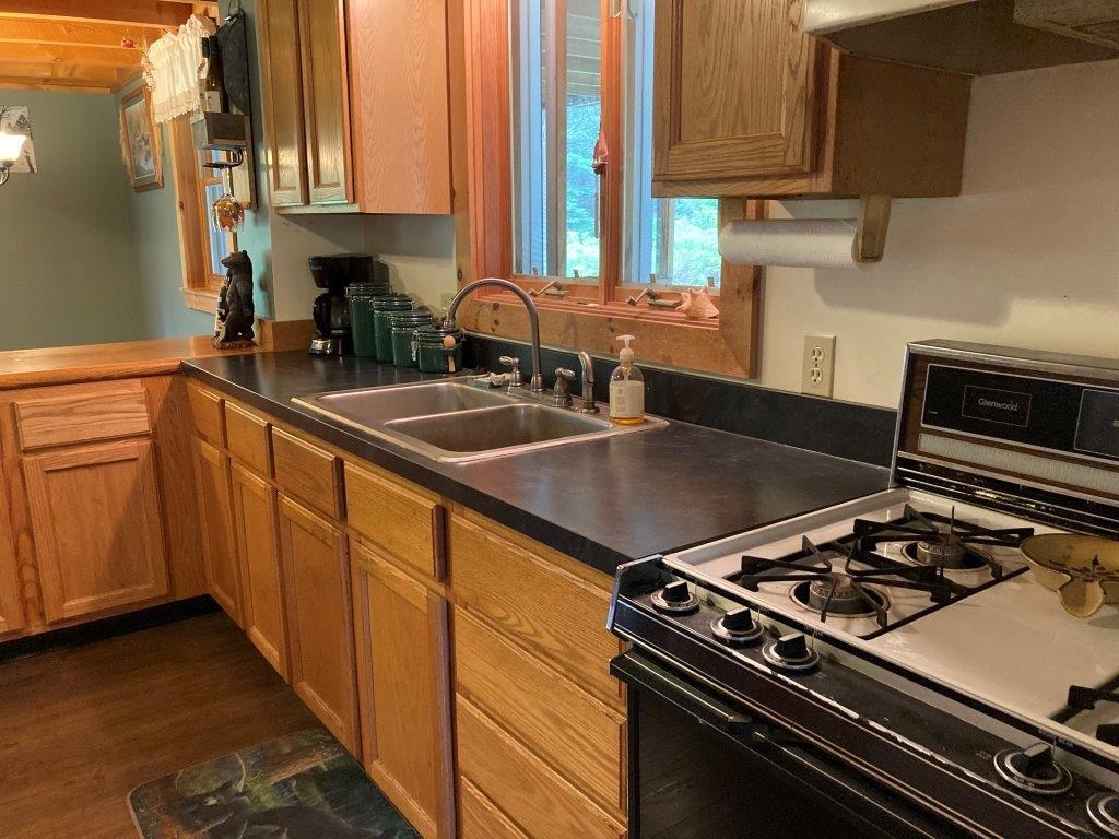 388 Millbrook Road Grafton, NH 03240 - Photo 5 of 40