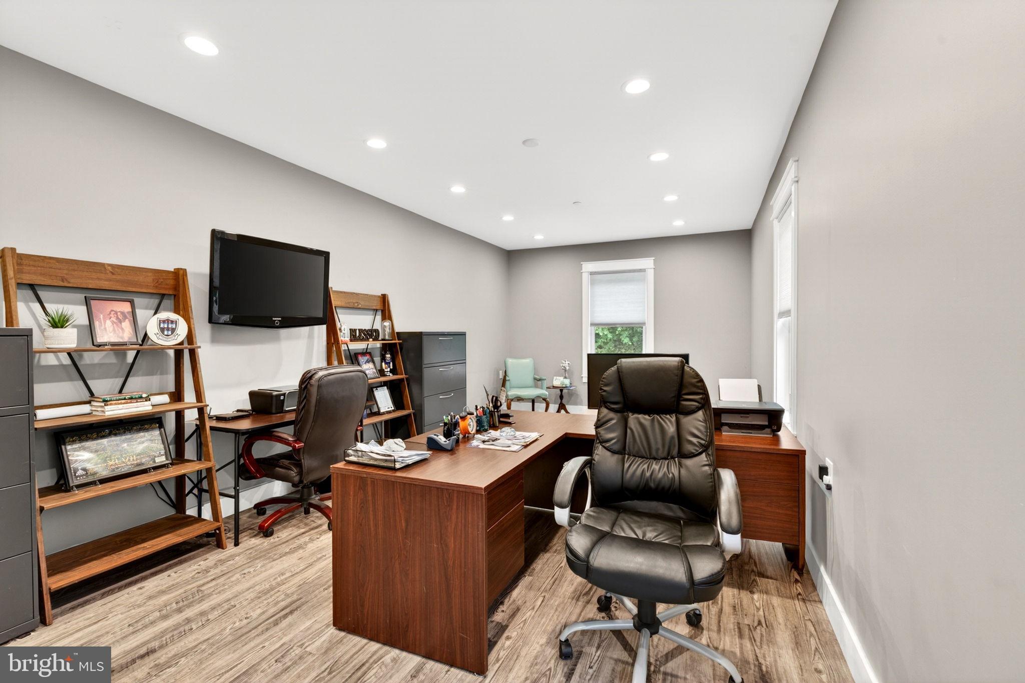 846 Stansbury Road Pylesville, MD 21132 - Photo 45 of 96 Recessed lighting