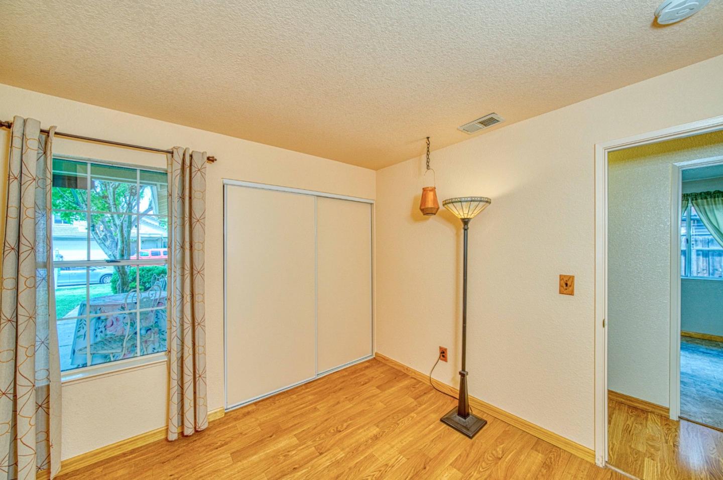 1228 Meadow Lane Tracy, CA 95377 - Photo 31 of 40 a view of a interior of the house