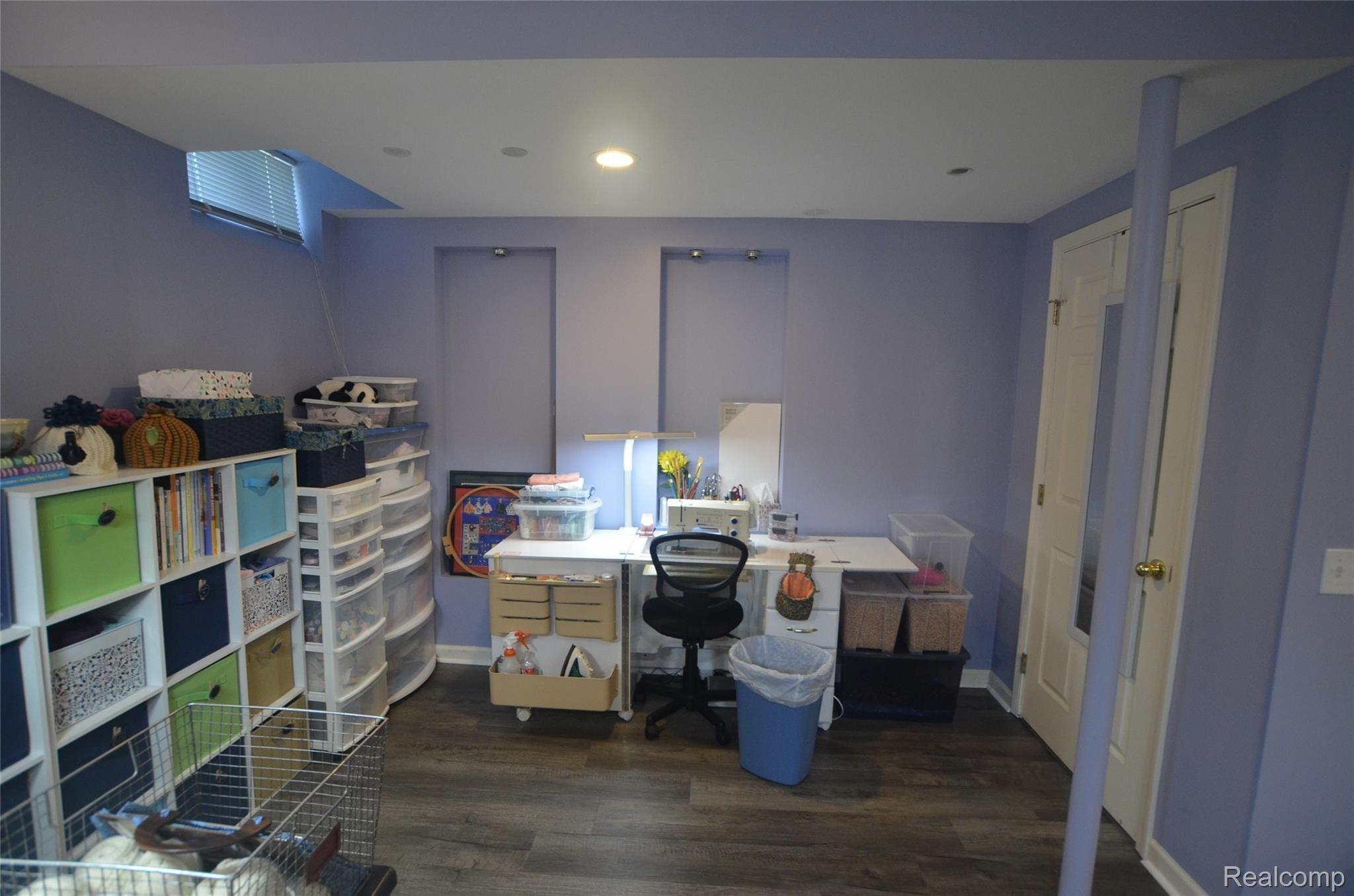 1649 Millbrook Road Canton, MI 48188 - Photo 36 of 44 Craft Room